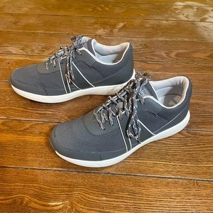 Traq by Alegria Qarma Grey Sneakers Size EU 39 US 9